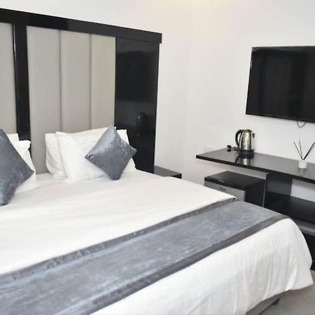 Jada Hotel And Suits لاغوس المظهر الخارجي الصورة