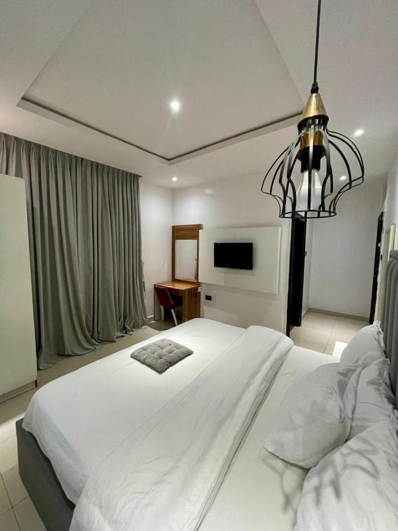 Jada Hotel And Suits لاغوس المظهر الخارجي الصورة
